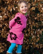 http://myshop.s3-external-3.amazonaws.com/shop1127500.pictures.dress_pinkflower.aan.kl.jpg