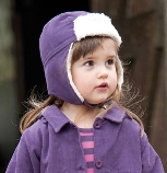 http://myshop.s3-external-3.amazonaws.com/shop1127500.pictures.muts_paars_aan_kl.jpg