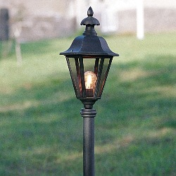 http://myshop.s3-external-3.amazonaws.com/shop1279700.pictures.Konstsmide_Pallas_478-750_G.jpg
