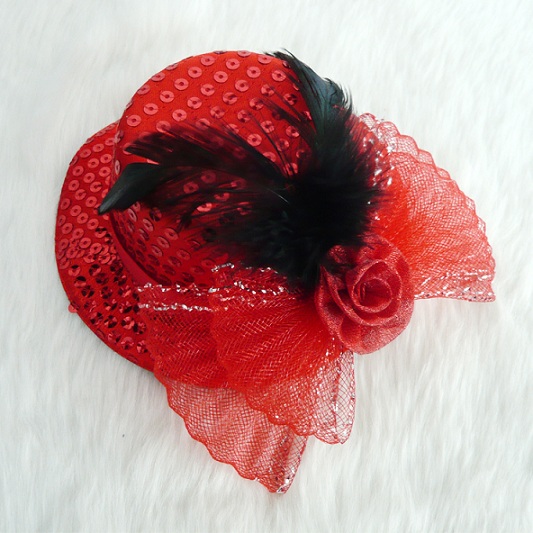 Fascinators hats � 13 cm.