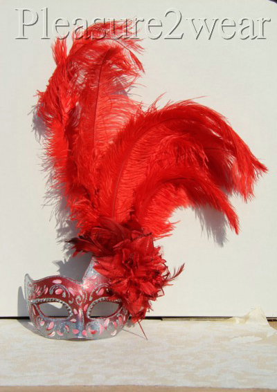 Colombina feather mask