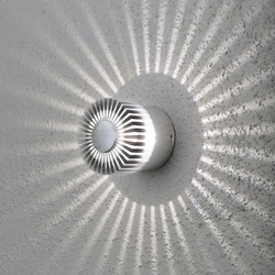 http://myshop.s3-external-3.amazonaws.com/shop1554900.pictures.Konstsmide_Monza_7900-310_G.jpg