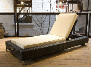 <h3>Loungebed Zina<br /></h3>