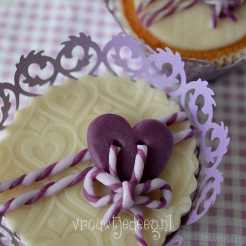 http://myshop.s3-external-3.amazonaws.com/shop1963600.pictures.hartje2gw.jpg