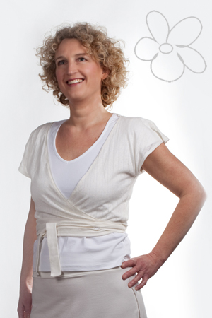 http://myshop.s3-external-3.amazonaws.com/shop2074100.pictures.anjour-overslagvestje2.jpg
