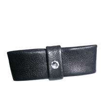 http://myshop.s3-external-3.amazonaws.com/shop2076500.pictures.BS-blackbrooch-mini-pl.jpg