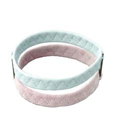 http://myshop.s3-external-3.amazonaws.com/shop2076500.pictures.CY-together-bracelet-pl.jpg