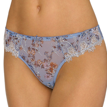 Felicia String
