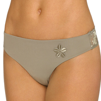 Eloisa String