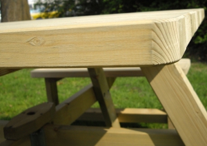 http://myshop.s3-external-3.amazonaws.com/shop2329900.pictures.picknicktafel%20vierkant%2040mm%20dikte.jpg