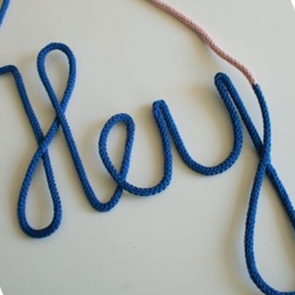 Muur woordketting HEY