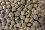 http://myshop.s3-external-3.amazonaws.com/shop4409500.pictures.silkworm%20bits.jpg