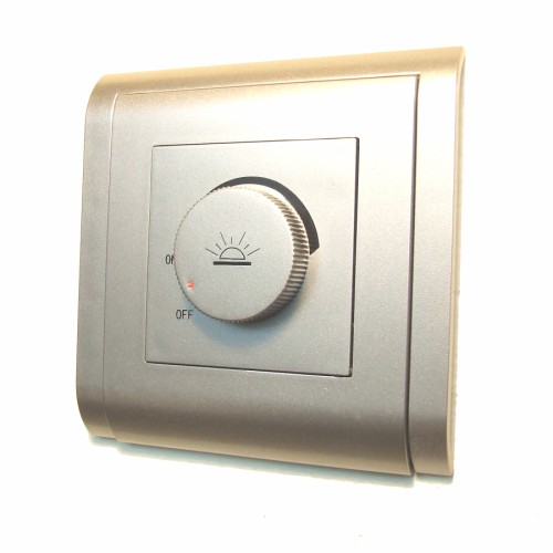 http://myshop.s3-external-3.amazonaws.com/shop570300.pictures.Dimmer%20WDIZIc%20500.jpg