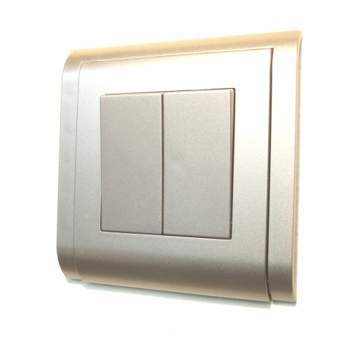 http://myshop.s3-external-3.amazonaws.com/shop570300.pictures.Dubbele%20schakelaar%20WDSZIc%20500x500.jpg