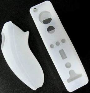 http://myshop.s3-external-3.amazonaws.com/shop626000.pictures.NG100049_Wii_Siliconehoes_Wit_300.jpg