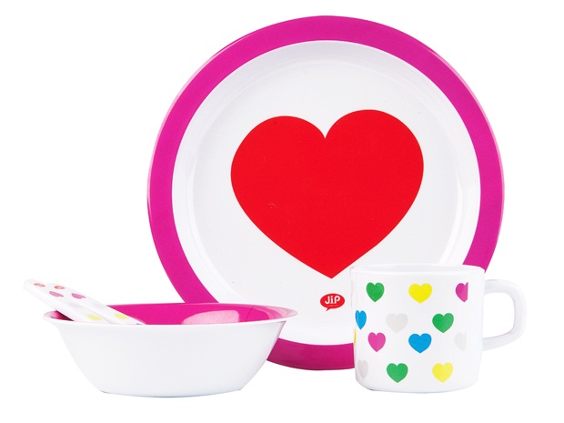 JIP0763_Tableware_set_Heart_melamine.jpg