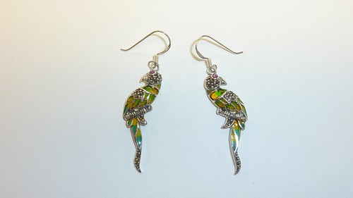 https://myshop.s3-external-3.amazonaws.com/shop2400000.pictures.P1990801.JPG