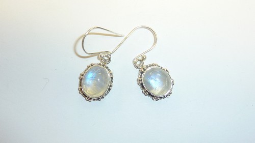 https://myshop.s3-external-3.amazonaws.com/shop2400000.pictures.P1990805.JPG