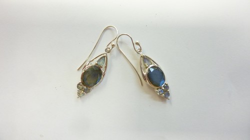 https://myshop.s3-external-3.amazonaws.com/shop2400000.pictures.P2020628.JPG