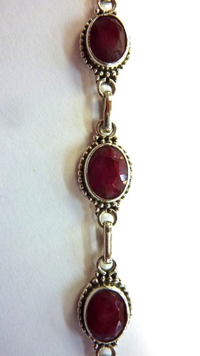 https://myshop.s3-external-3.amazonaws.com/shop2400000.pictures.P2020902.JPG