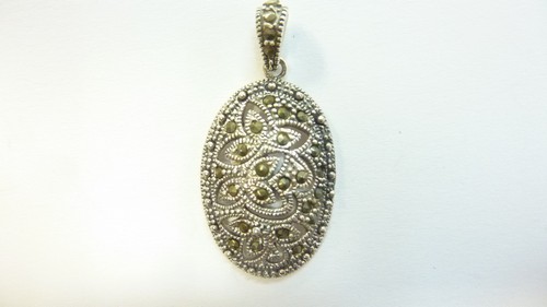 https://myshop.s3-external-3.amazonaws.com/shop2400000.pictures.P2030110.JPG