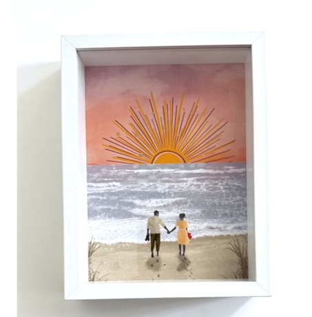 Kunstwerkje FOLLOW THE SUN in wit lijstje