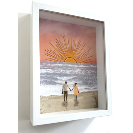 Kunstwerkje FOLLOW THE SUN in wit lijstje