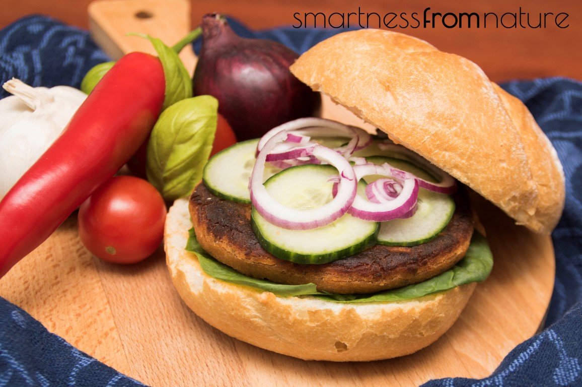 Cocktail_Wortel.jpg https://myshop.s3-external-3.amazonaws.com/shop4794300.pictures.Vegetarische_burger.jpg