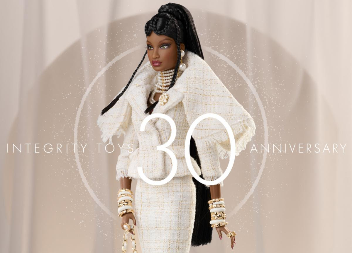 Mother of Pearl Dressed Doll
